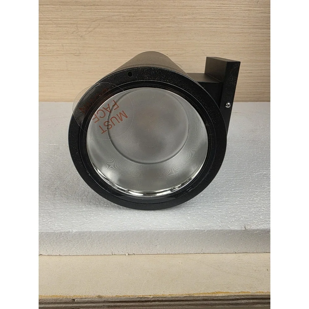 EXTERIOR WALL LIGHT. RAB CDLED4WD-20W-50D950-K